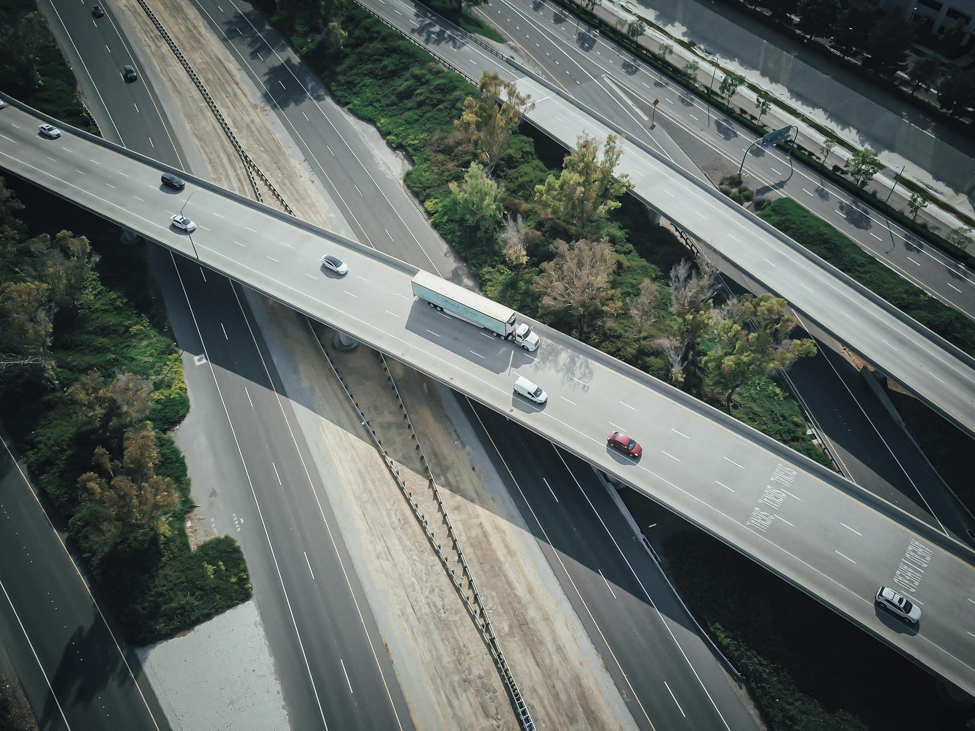 logistics-supply-chains-data-security-threat